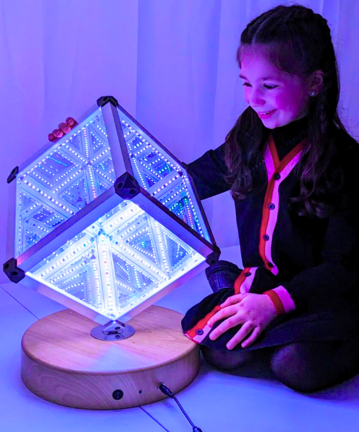 LED Infinity Cube 25cm 