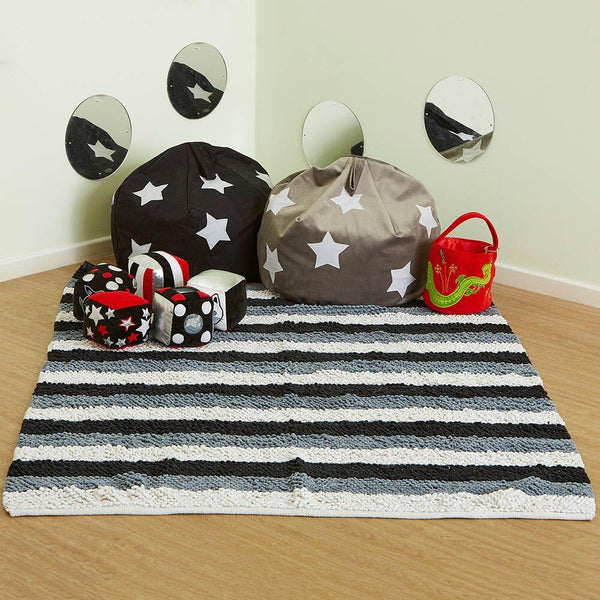 Black and White Cosy World Carpet L195 x W136cm - EASE