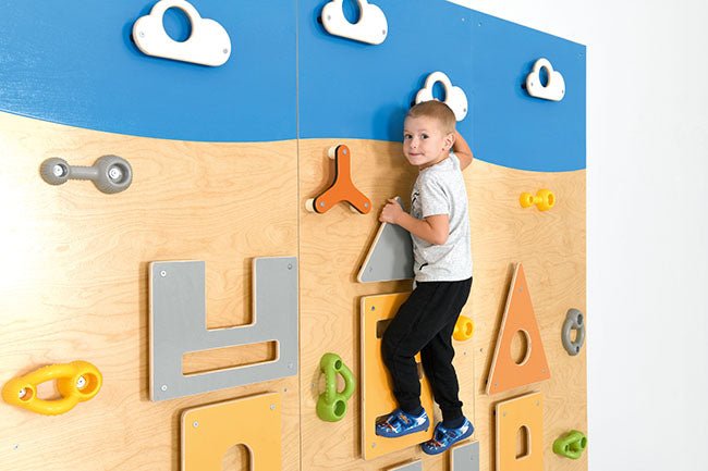 Climbing Wall - Castle - EASE