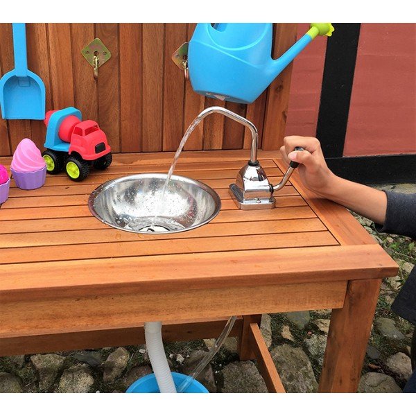 Ease Outdoor Kitchen with 2 Sinks and 2 Pumps - EASE