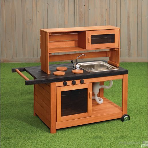 Outdoor Moveable Kitchen with Pump - EASE