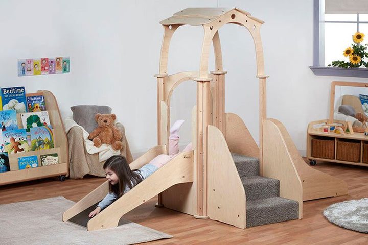 Play Pod Kinder Gym (with roof) - EASE