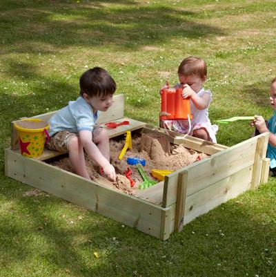 Wooden Lidded Sandpit - EASE